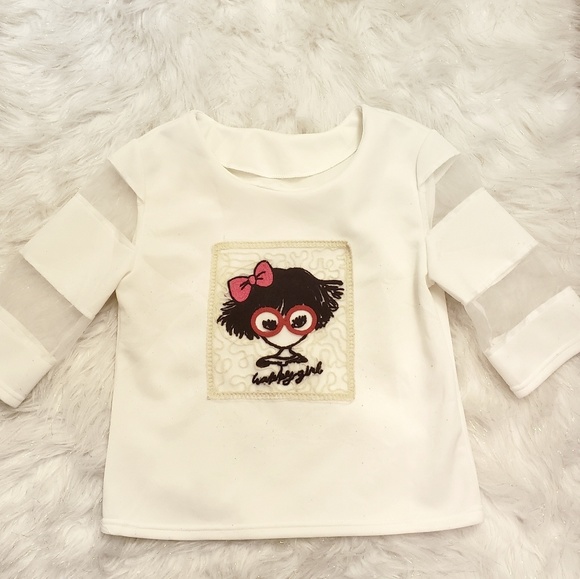 Tops - ⭐White Quarter Sleeve Blouse with Cartoon Girl
